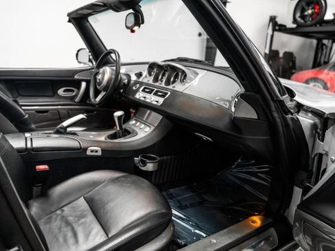 Used 2001 BMW Z8 image 14