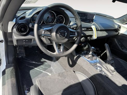 New 2026 MAZDA MX-5 Miata Club w/ Brembo/BBS Recaro Package RWD image 15