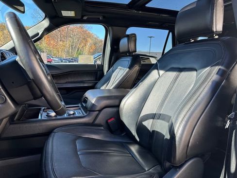 Used 2020 Ford Expedition Max Limited w/ Equipment Group 301A image 39