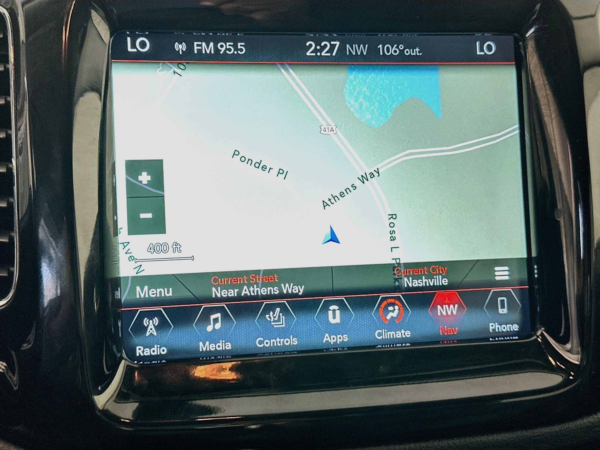 Used 2018 Jeep Compass Limited w/ Navigation Group AWD/4WD image 22