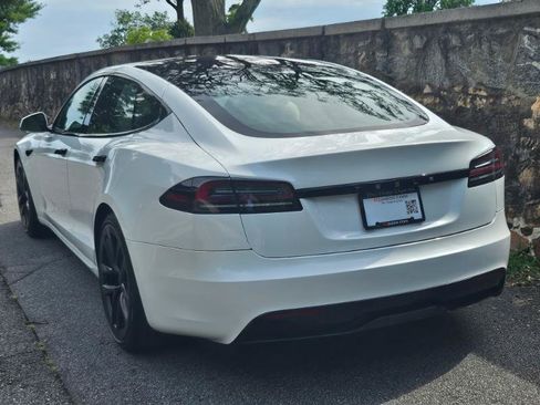 Used 2023 Tesla Model S Standard Range AWD/4WD image 13