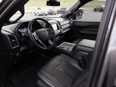 Used 2020 Ford Expedition Max Limited image 11
