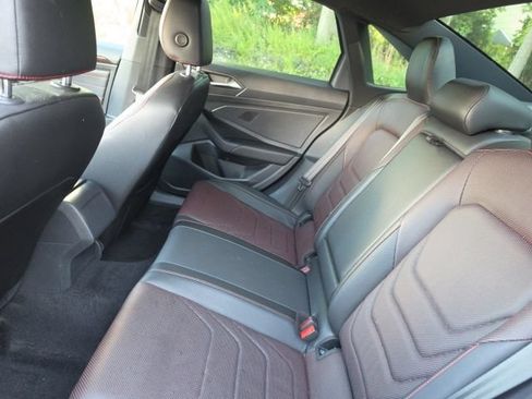 Used 2022 Volkswagen Jetta GLI Autobahn FWD image 16