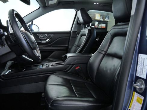 Certified 2022 Lincoln Corsair AWD w/ Premium Package image 17