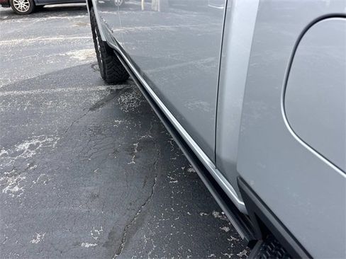 Used 2021 GMC Sierra 2500 Denali w/ Denali Ultimate Package image 12