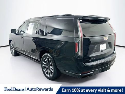 Used 2023 Cadillac Escalade ESV Sport w/ Touring Package AWD/4WD image 6