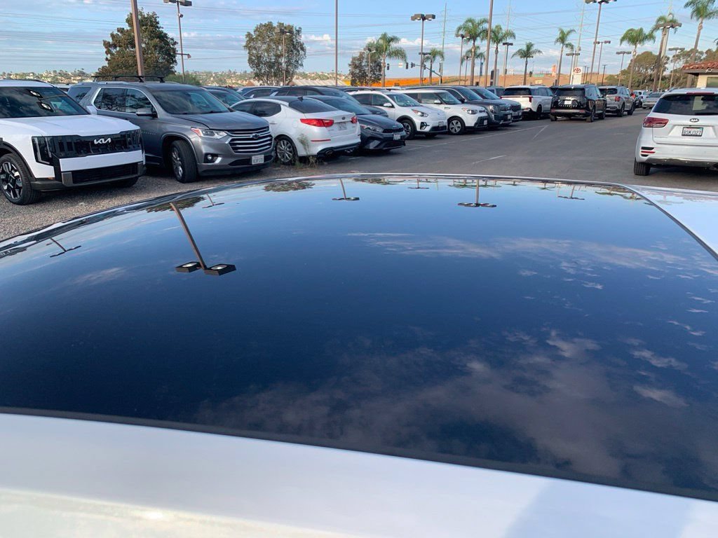 Certified 2023 Kia EV6 GT-Line RWD image 9