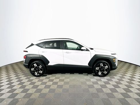 Used 2025 Hyundai Kona SEL AWD/4WD image 11