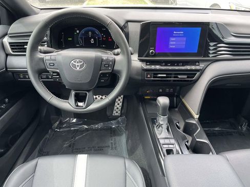 Used 2026 Toyota Camry SE w/ Convenience Package image 25