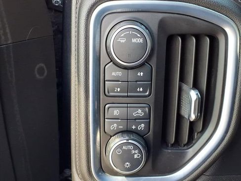 Used 2021 Chevrolet Silverado 1500 RST w/ Z71 Off-Road Package image 23