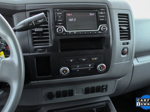 Used 2018 Nissan NV 2500 S image 22