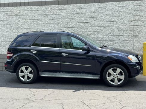 Used 2011 Mercedes-Benz ML 350 4MATIC image 18