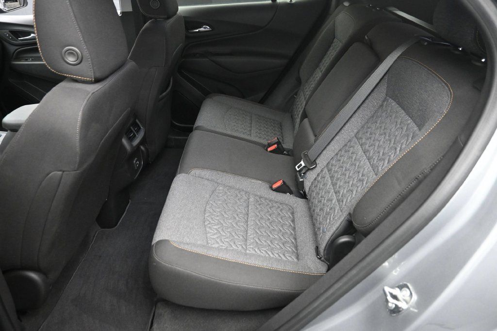 Used 2023 Chevrolet Equinox LT AWD/4WD image 14