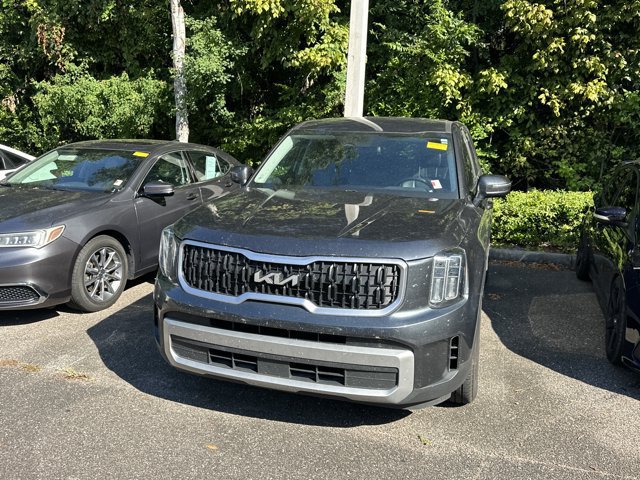 Used 2023 Kia Telluride LX FWD image 8