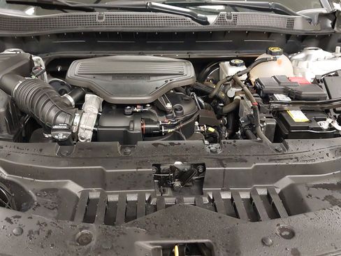 Certified 2022 Chevrolet Blazer RS w/ Enhanced Convenience Package image 30