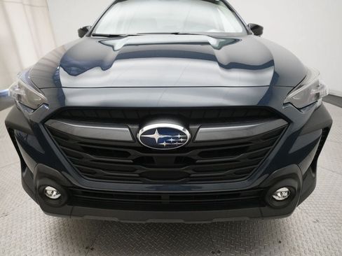 Used 2025 Subaru Outback Premium w/ Popular Package #1A AWD/4WD image 22