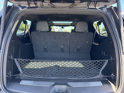 Used 2022 GMC Yukon XL Denali w/ Denali Premium Package AWD/4WD image 39