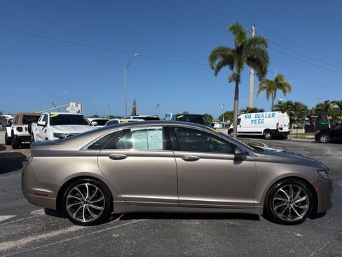 Used 2019 Lincoln MKZ Reserve w/ Reserve Plus Package AWD/4WD image 7