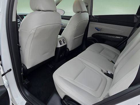 New 2026 Hyundai Tucson SEL image 15
