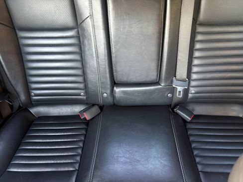 Used 2010 Dodge Challenger R/T image 17