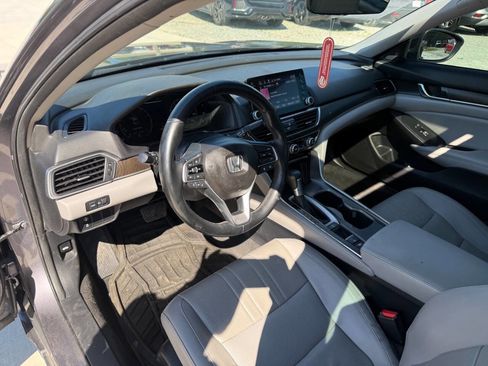 Used 2018 Honda Accord EX-L image 12
