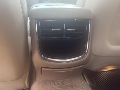 Used 2014 Cadillac CTS Luxury image 11