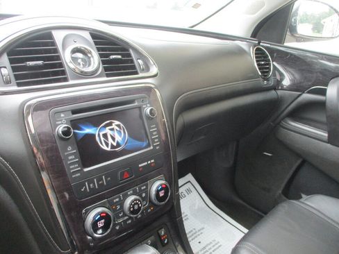 Used 2017 Buick Enclave Leather AWD/4WD image 47