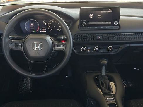 Certified 2024 Honda HR-V LX image 17