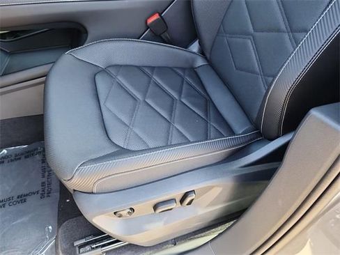 New 2026 Volkswagen Atlas Cross Sport SE image 15