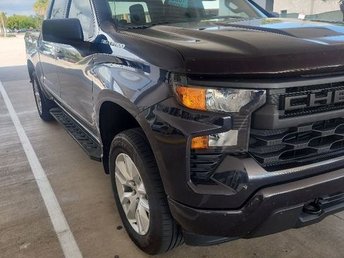 Used 2022 Chevrolet Silverado 1500 Custom AWD/4WD image 15