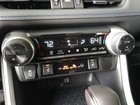 Used 2025 Toyota RAV4 XSE image 21