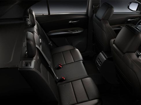 Certified 2023 Cadillac XT4 Sport w/ Technology Package image 26