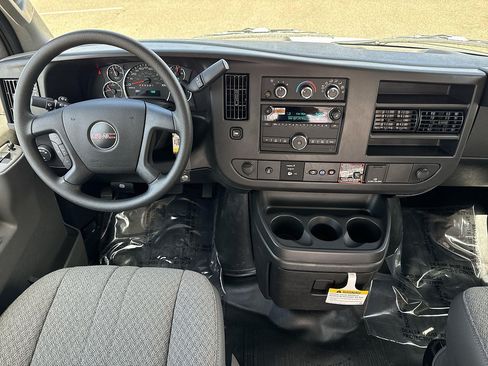 New 2026 GMC Savana 2500 w/ Driver Convenience Package RWD image 7