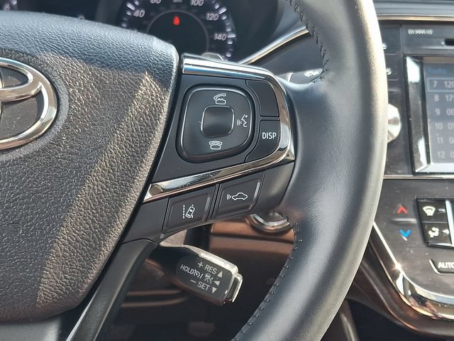 Used 2016 Toyota Avalon Limited w/ Toyota Safety Sense Package FWD image 23