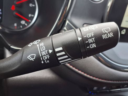 Used 2023 Chevrolet Blazer RS w/ Enhanced Convenience Package FWD image 22