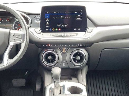 Used 2024 Chevrolet Blazer LT w/ Convenience Package FWD image 25