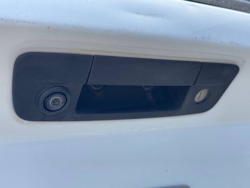 Used 2018 RAM 1500 Tradesman w/ Chrome Appearance Group AWD/4WD image 43