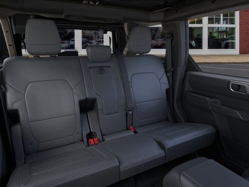 New 2026 Ford Bronco Outer Banks AWD/4WD image 11