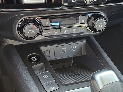 New 2026 Nissan Kicks SV w/ SV Premium Package image 11
