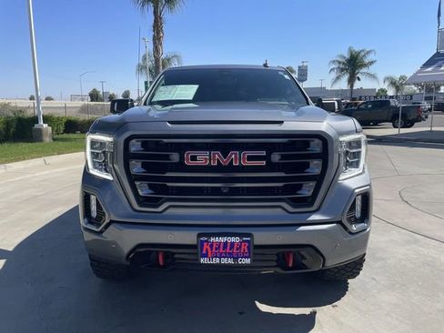 Used 2022 GMC Sierra 1500 AT4 w/ AT4 Premium Package image 3