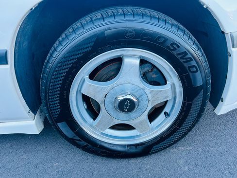 Used 2002 Chevrolet Impala LS image 13