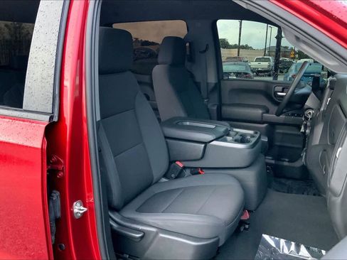 Used 2021 Chevrolet Silverado 1500 Custom image 8