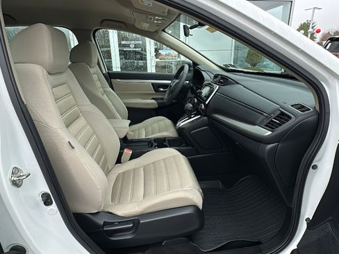 Used 2017 Honda CR-V LX image 24