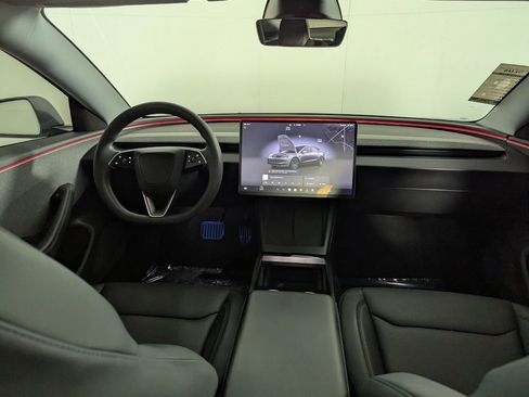 Used 2025 Tesla Model 3 Long Range image 30