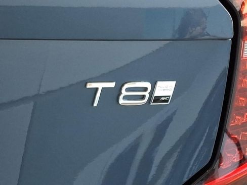 Certified 2026 Volvo XC90 T8 Plus w/ Protection Package Premier image 32