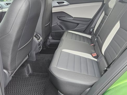 New 2026 Volkswagen Taos SEL AWD/4WD image 25
