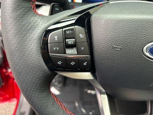 Used 2025 Ford Explorer ST w/ Sun And Sound Package AWD/4WD image 16