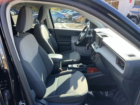 Used 2022 Ford Maverick XLT w/ Equipment Group 300A Standard image 25