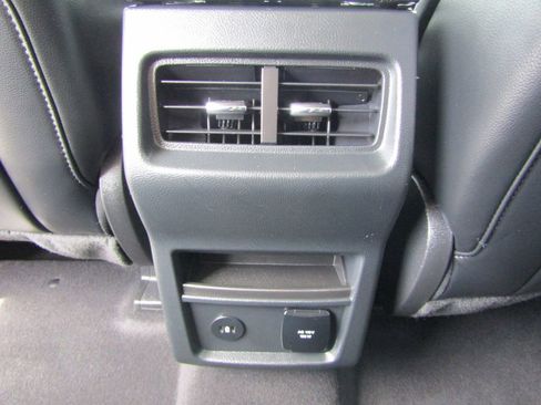 Used 2024 Ford Edge SEL w/ Convenience Package AWD/4WD image 21