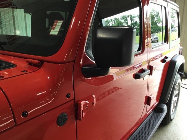 Used 2023 Jeep Wrangler Unlimited Sport AWD/4WD image 12
